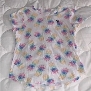 Simple pineapple shirt